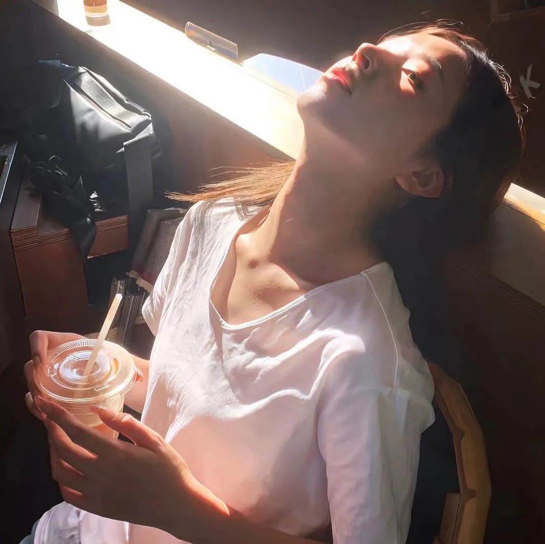 闪婚对象竟是宠妻巨鳄